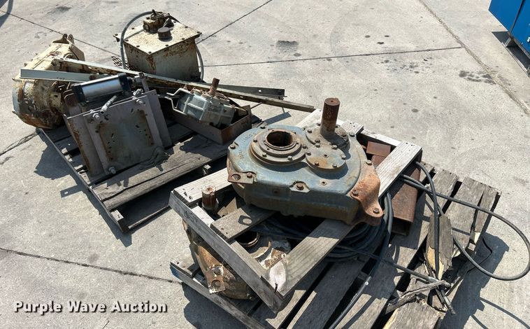 image for item MC9918 Tools