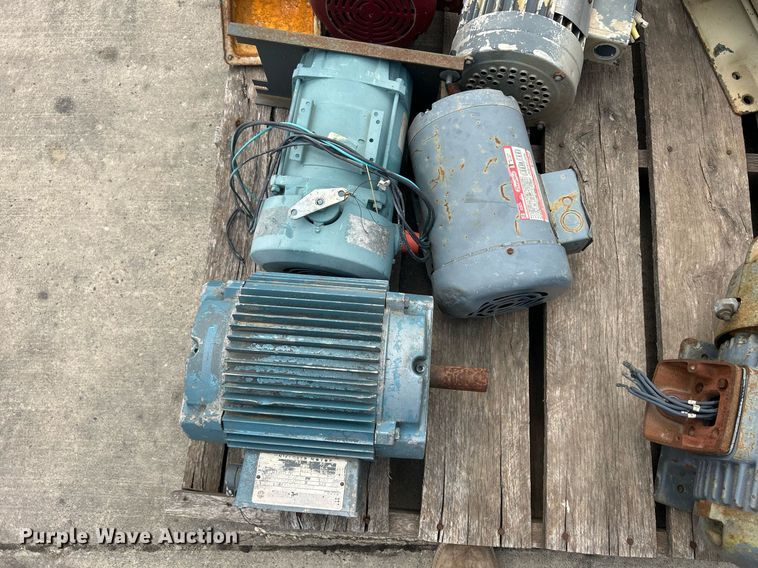 image for item MC9920 (16) electric motors