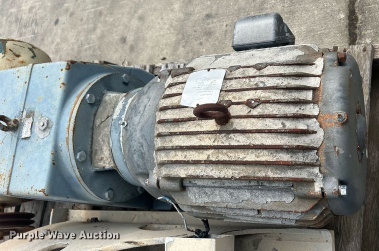 image for item MC9920 (16) electric motors
