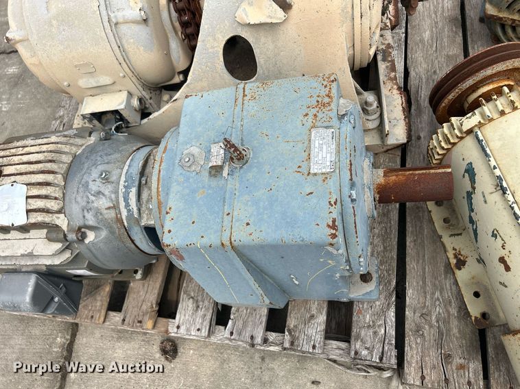 image for item MC9920 (16) electric motors