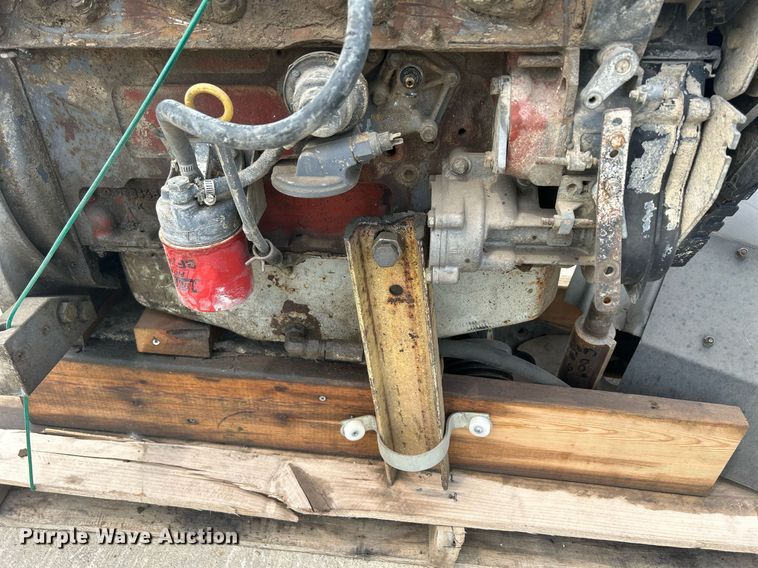 image for item MC9925 Deutz BF4L 1011  engine