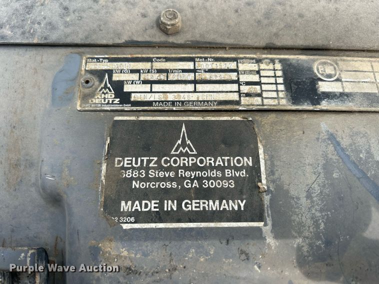 image for item MC9925 Deutz BF4L 1011  engine