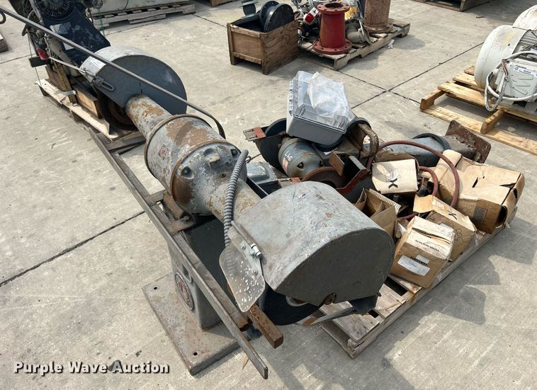 image for item MC9927 Tools