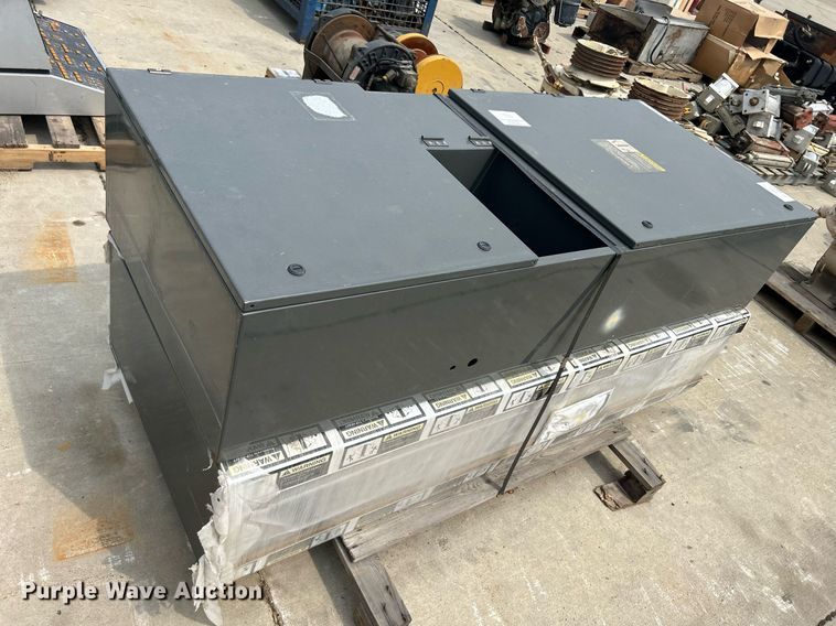 image for item MC9931 (2) storage containers