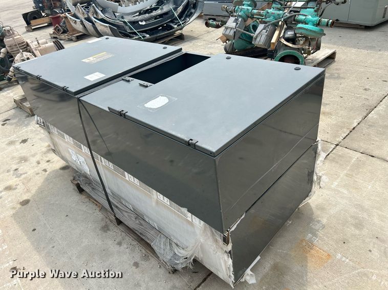 image for item MC9931 (2) storage containers