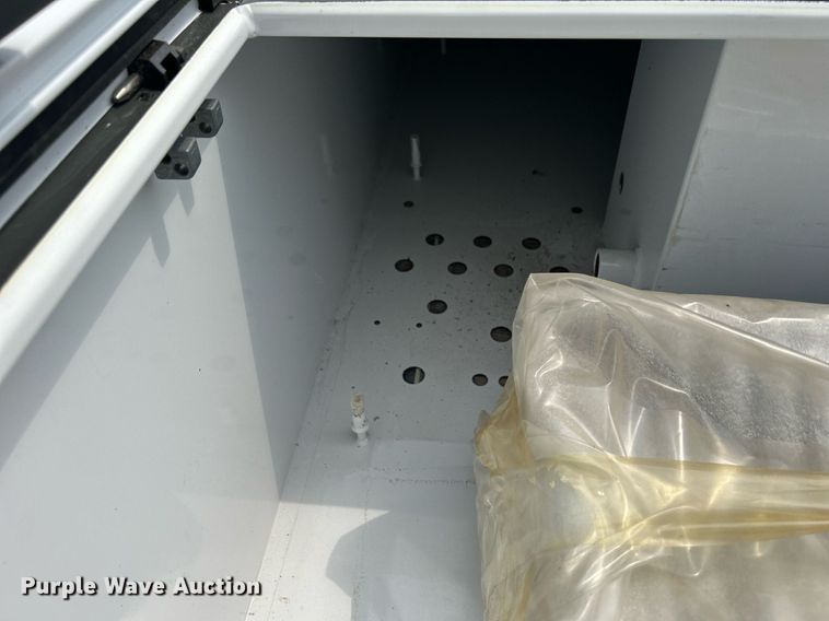 image for item MC9931 (2) storage containers