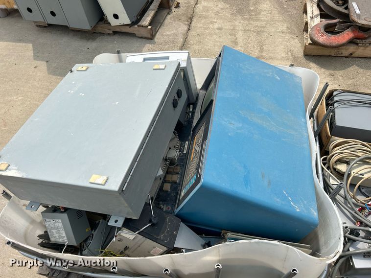 image for item MC9932 (16) pallets of electronics