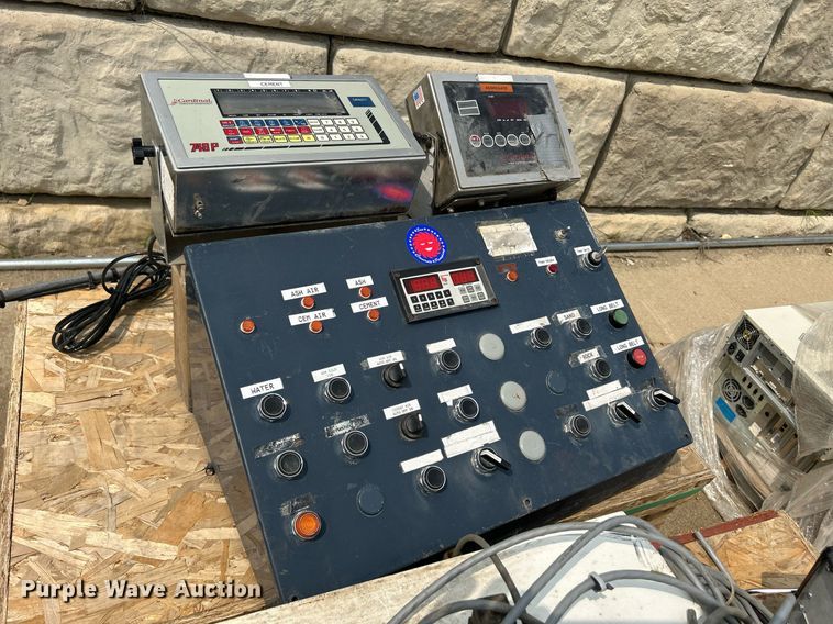 image for item MC9932 (16) pallets of electronics