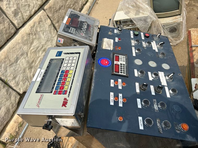 image for item MC9932 (16) pallets of electronics