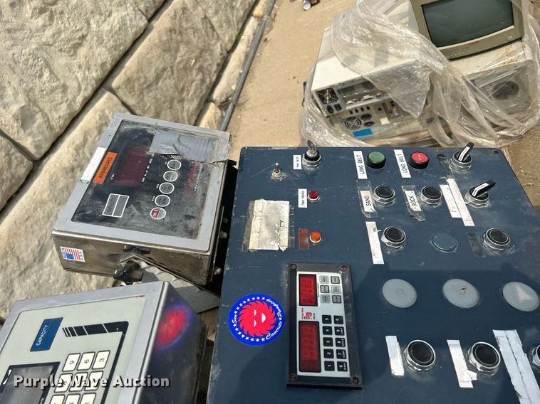 image for item MC9932 (16) pallets of electronics