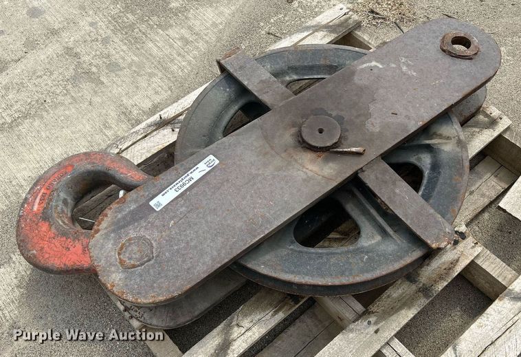 image for item MC9933 Crane hook