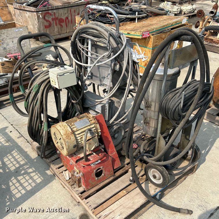 image for item MC9935 (3) paint sprayers