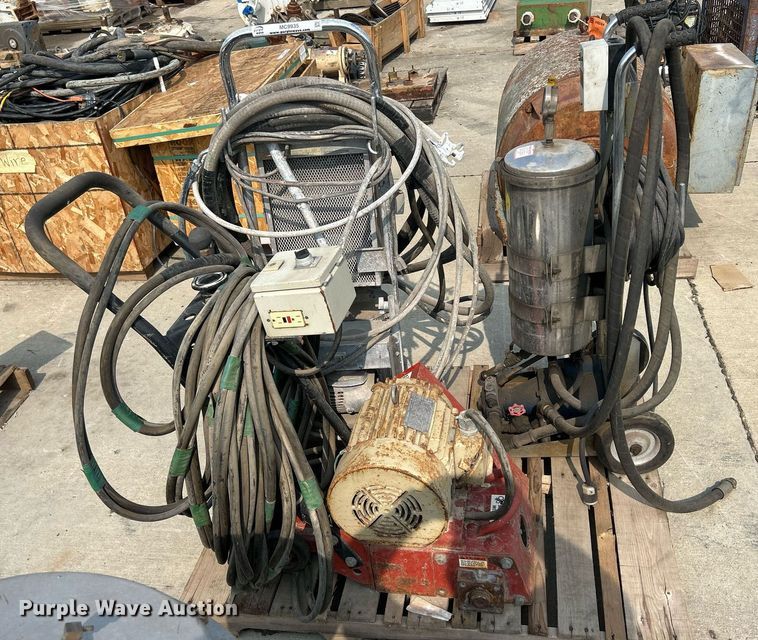 image for item MC9935 (3) paint sprayers