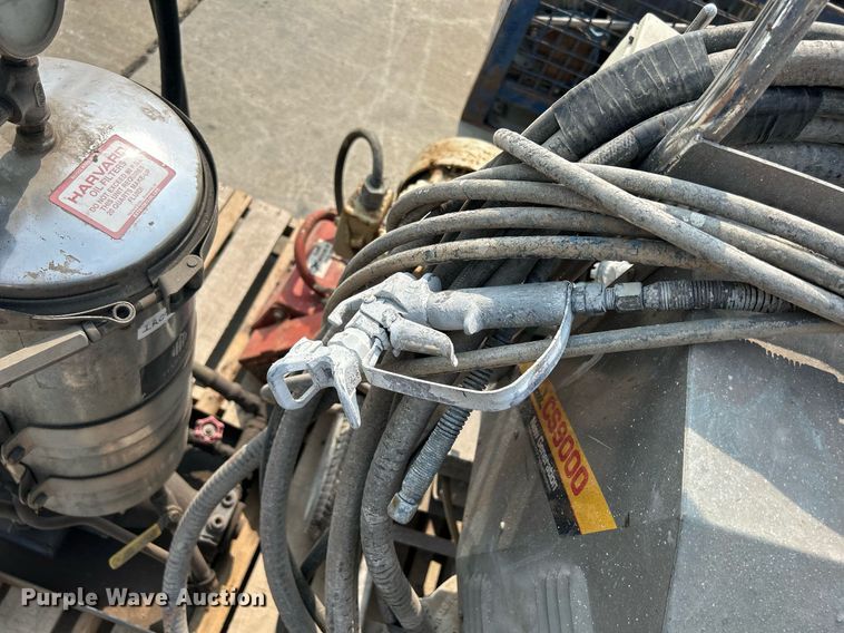 image for item MC9935 (3) paint sprayers