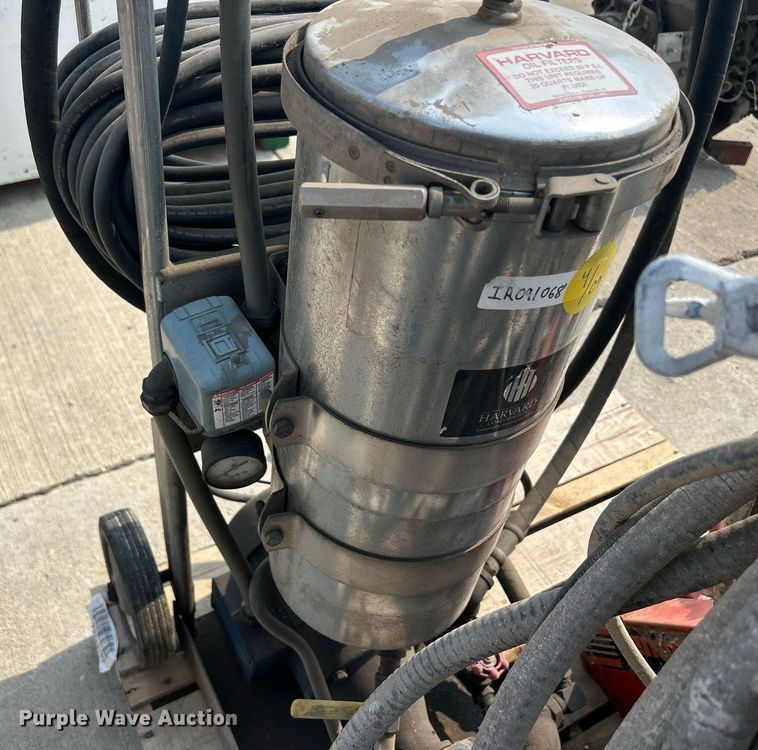 image for item MC9935 (3) paint sprayers