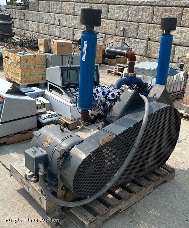 image for item MC9936 Air compressor