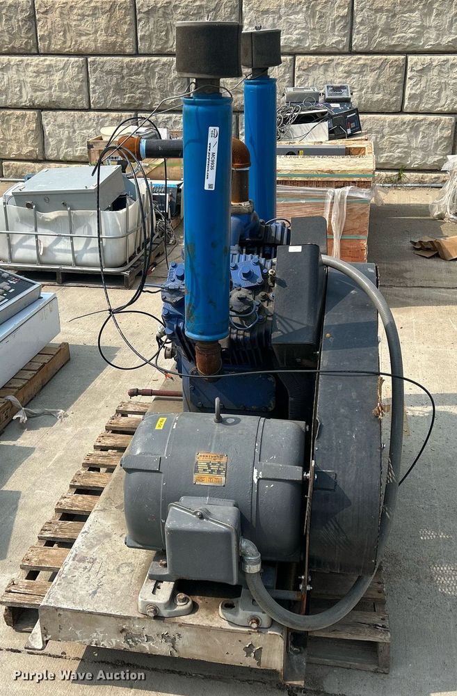 image for item MC9936 Air compressor