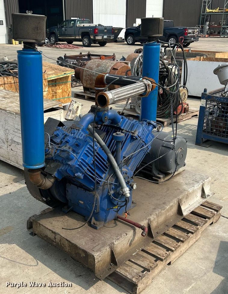 image for item MC9936 Air compressor