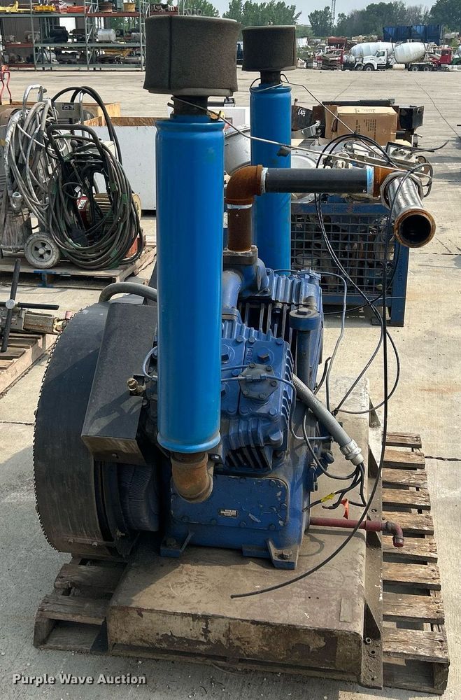 image for item MC9936 Air compressor