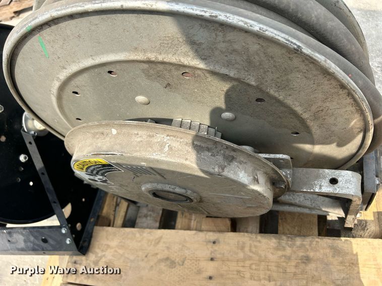 image for item MC9939 (3) Hose reels