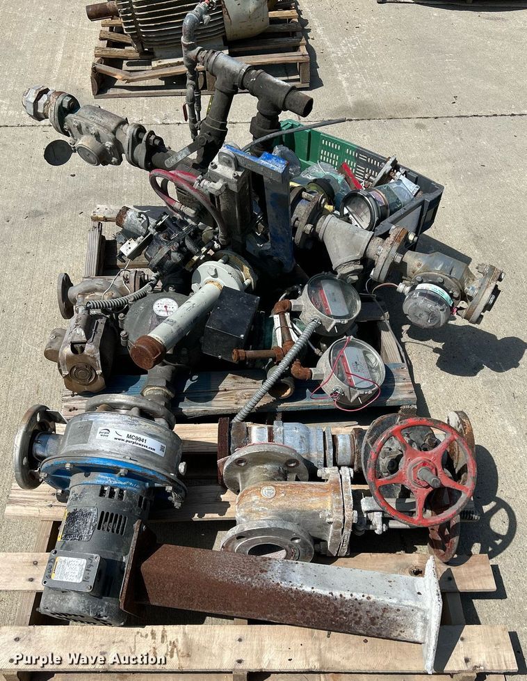 image for item MC9941 Building materials