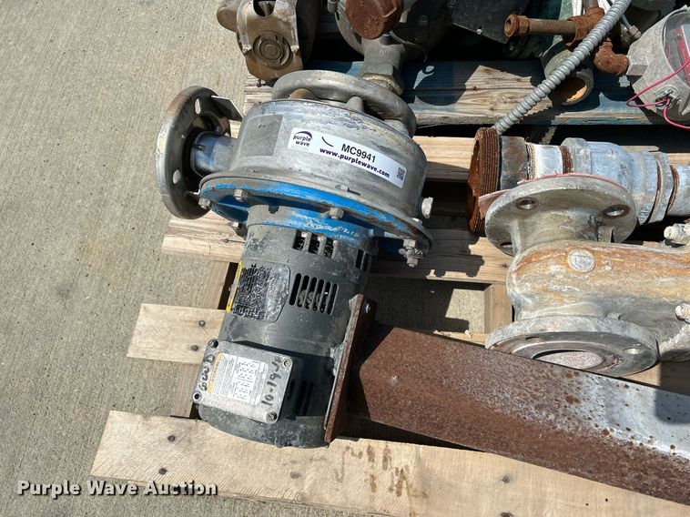 image for item MC9941 Building materials