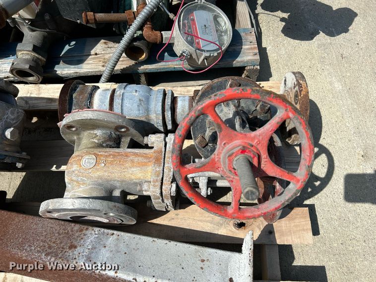 image for item MC9941 Building materials