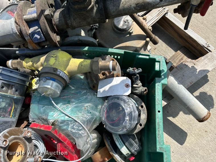 image for item MC9941 Building materials