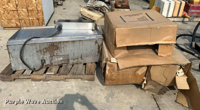 image for item MC9946 Restaurant equipment