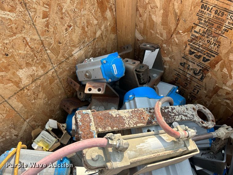 image for item MC9947 Jamesbury actuators