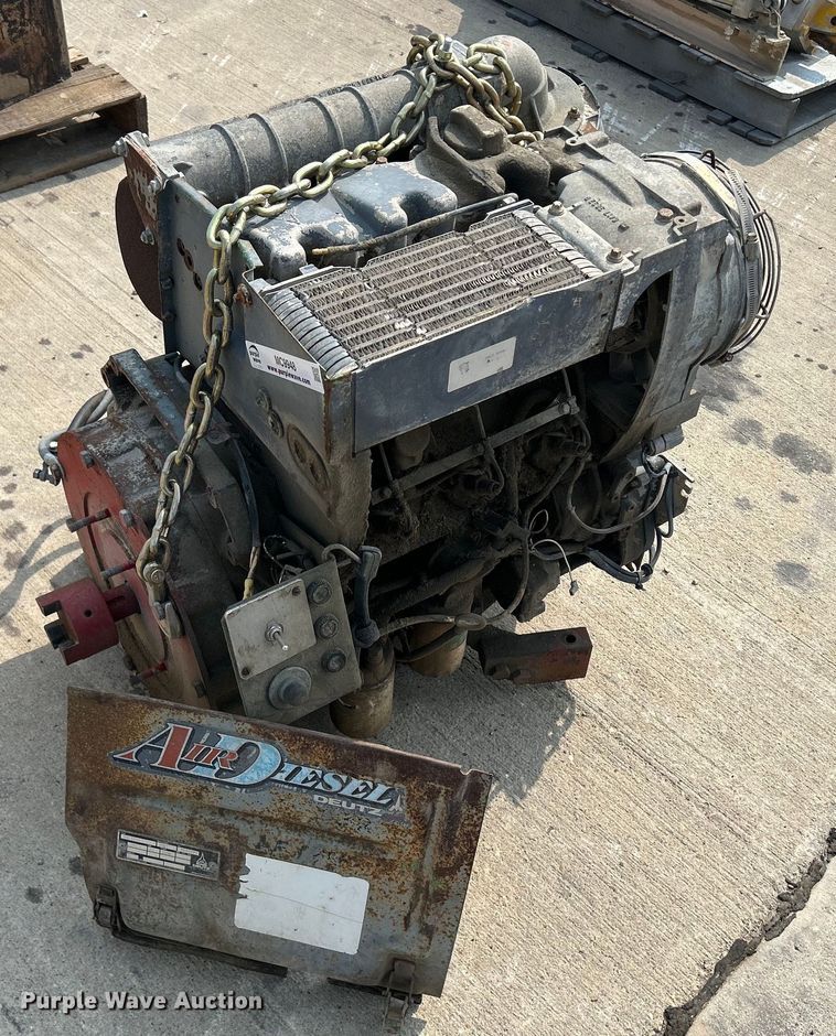 image for item MC9948 Deutz F3L1011  engine