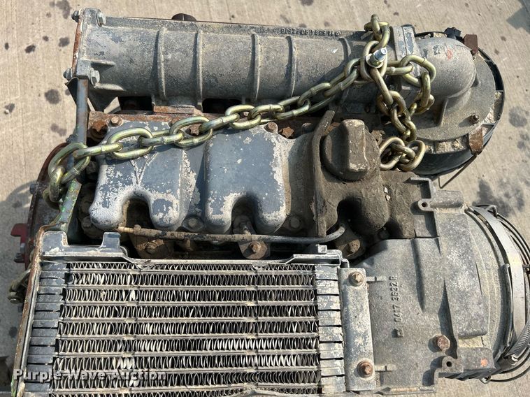 image for item MC9948 Deutz F3L1011  engine