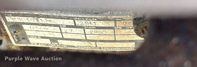 image for item MC9948 Deutz F3L1011  engine