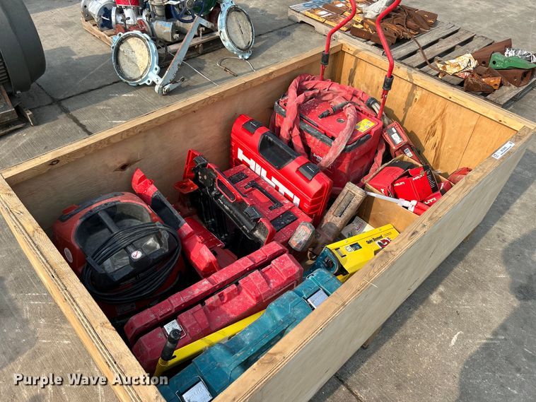 image for item MC9956 Tools