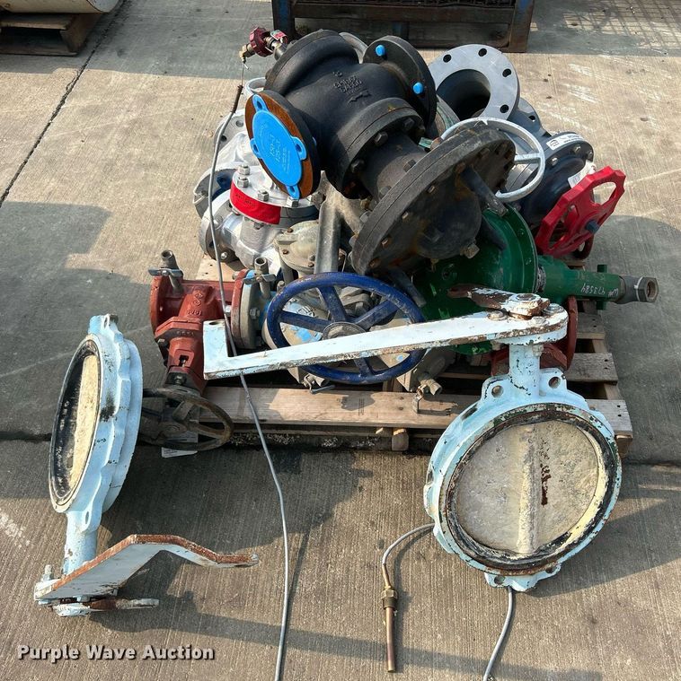 image for item MC9958 Gate valves