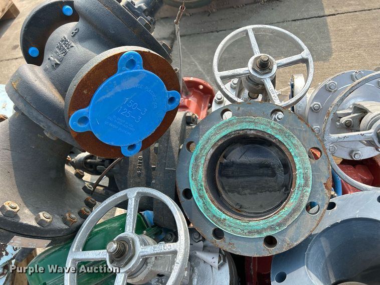 image for item MC9958 Gate valves