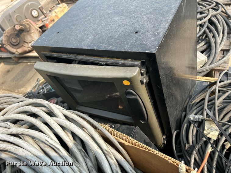 image for item MC9962 Hypertherm PAC-500  plasma cutting system