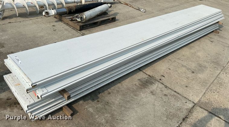 image for item MC9969 Garage door panels