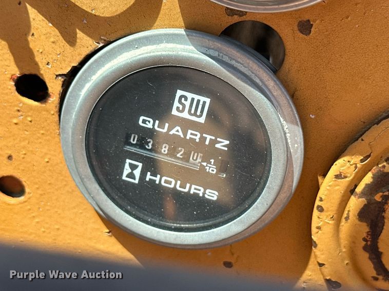 image for item NY9032 1974 Broce  broom