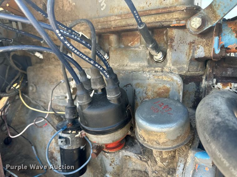 image for item NY9032 1974 Broce  broom