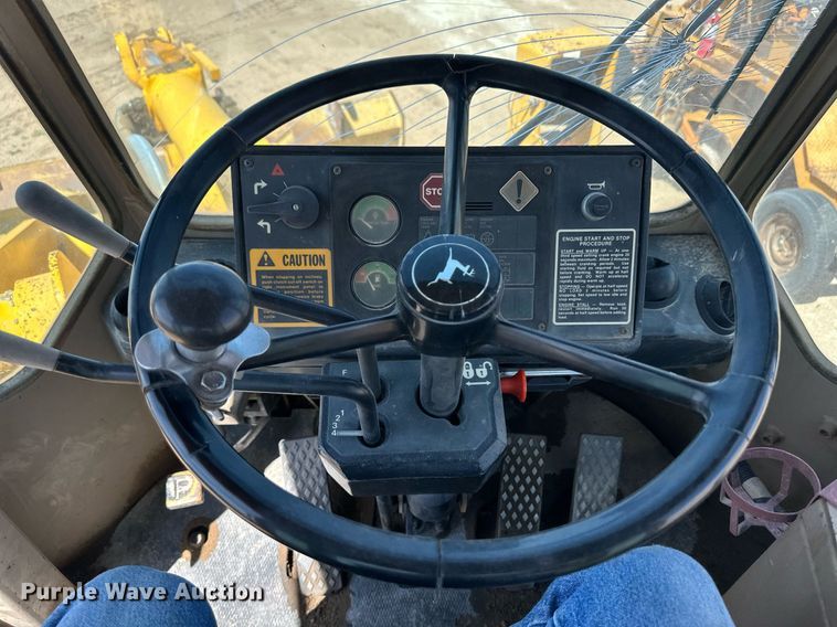 image for item NY9033 1990 John Deere 544E  wheel loader