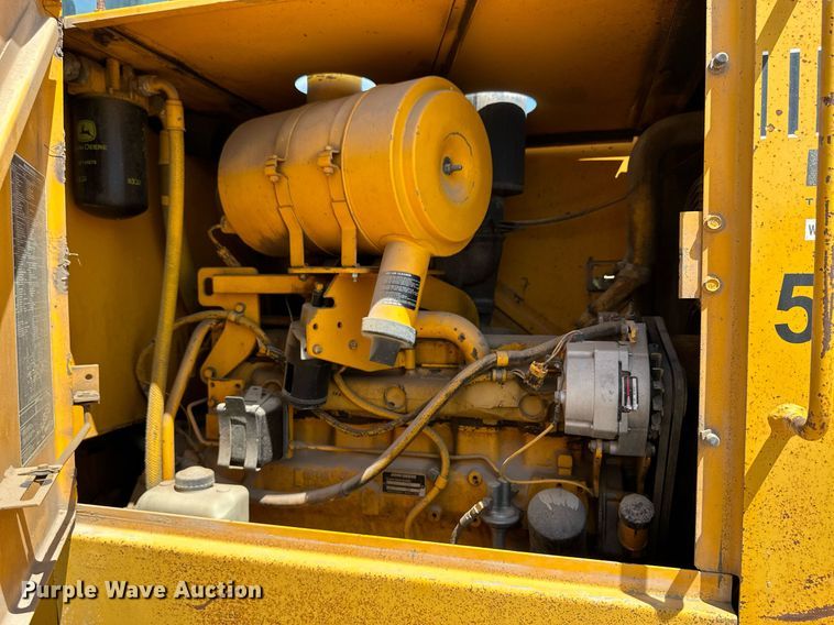 image for item NY9033 1990 John Deere 544E  wheel loader