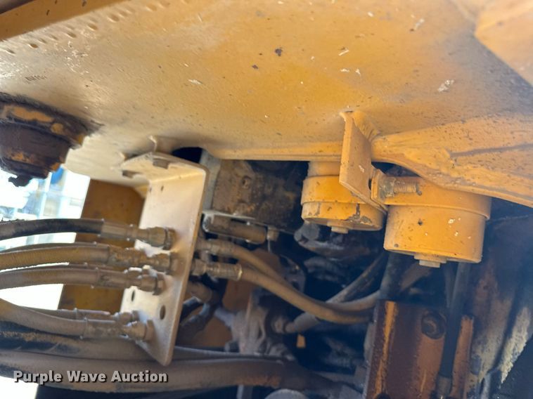 image for item NY9033 1990 John Deere 544E  wheel loader