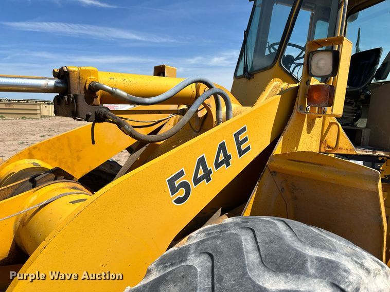 image for item NY9033 1990 John Deere 544E  wheel loader