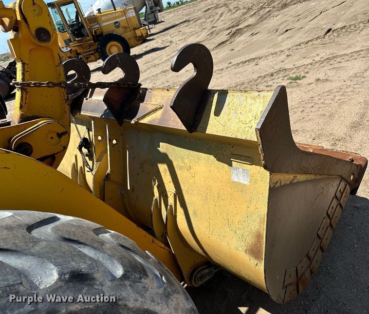 image for item NY9033 1990 John Deere 544E  wheel loader