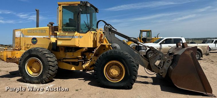 image for item NY9034 1992 Michigan L90  wheel loader