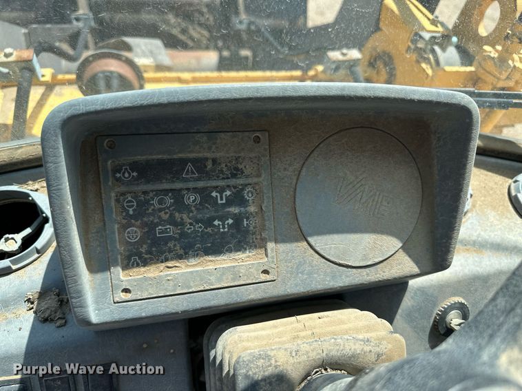 image for item NY9034 1992 Michigan L90  wheel loader