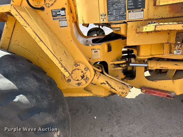 image for item NY9034 1992 Michigan L90  wheel loader