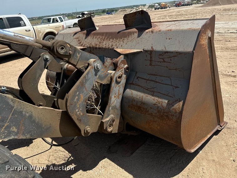 image for item NY9034 1992 Michigan L90  wheel loader