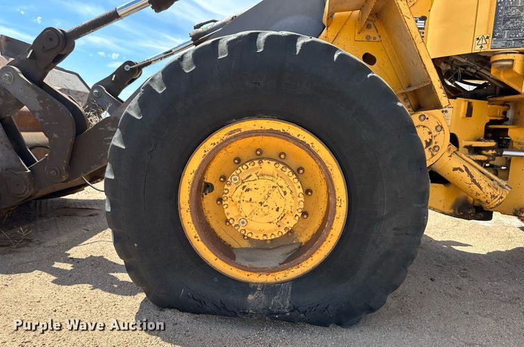 image for item NY9034 1992 Michigan L90  wheel loader